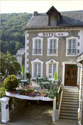 Hôtel des Voyageurs Saint-Chély-D'aubrac